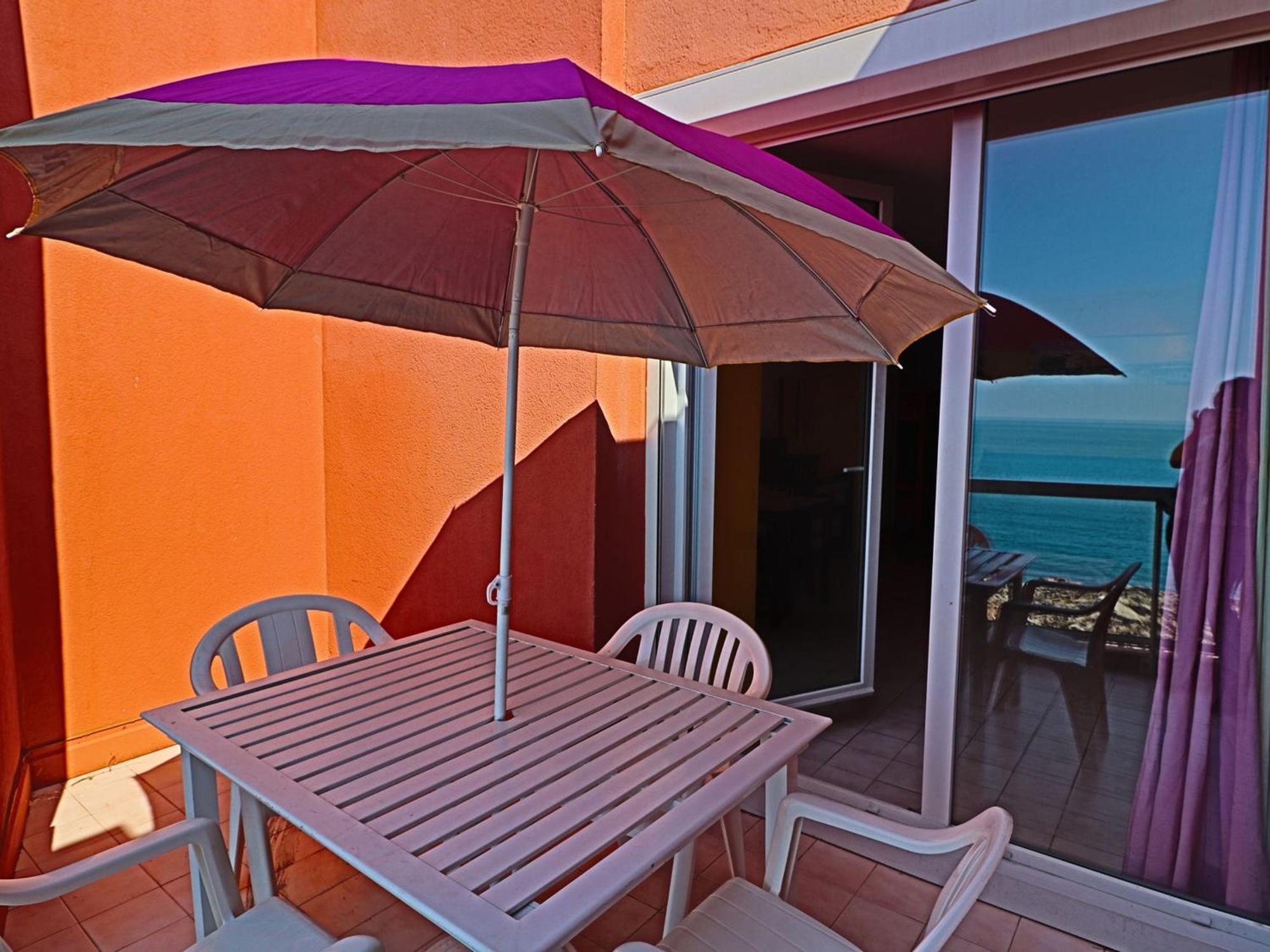 Studio Cabine Avec Vue Mer, Acces Direct Plage Et Piscine - Fr-1-472a-148